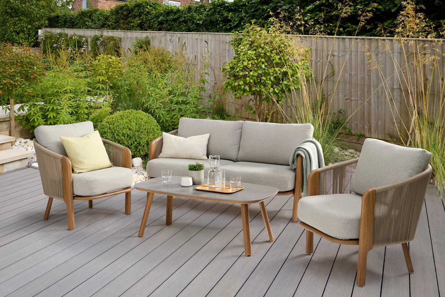 Cres Lounge Set