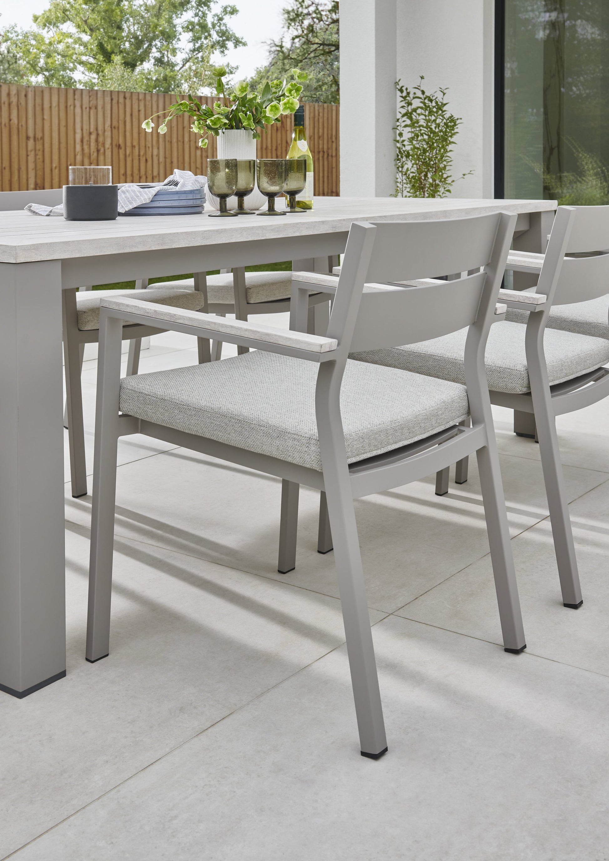 Marina 6-Seat Dining Set