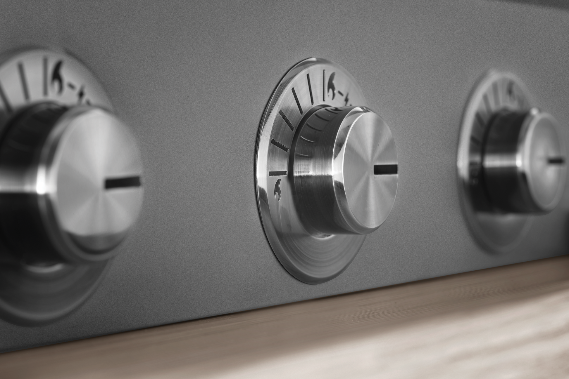 1500 Series - 3 Burner Built In BBQ