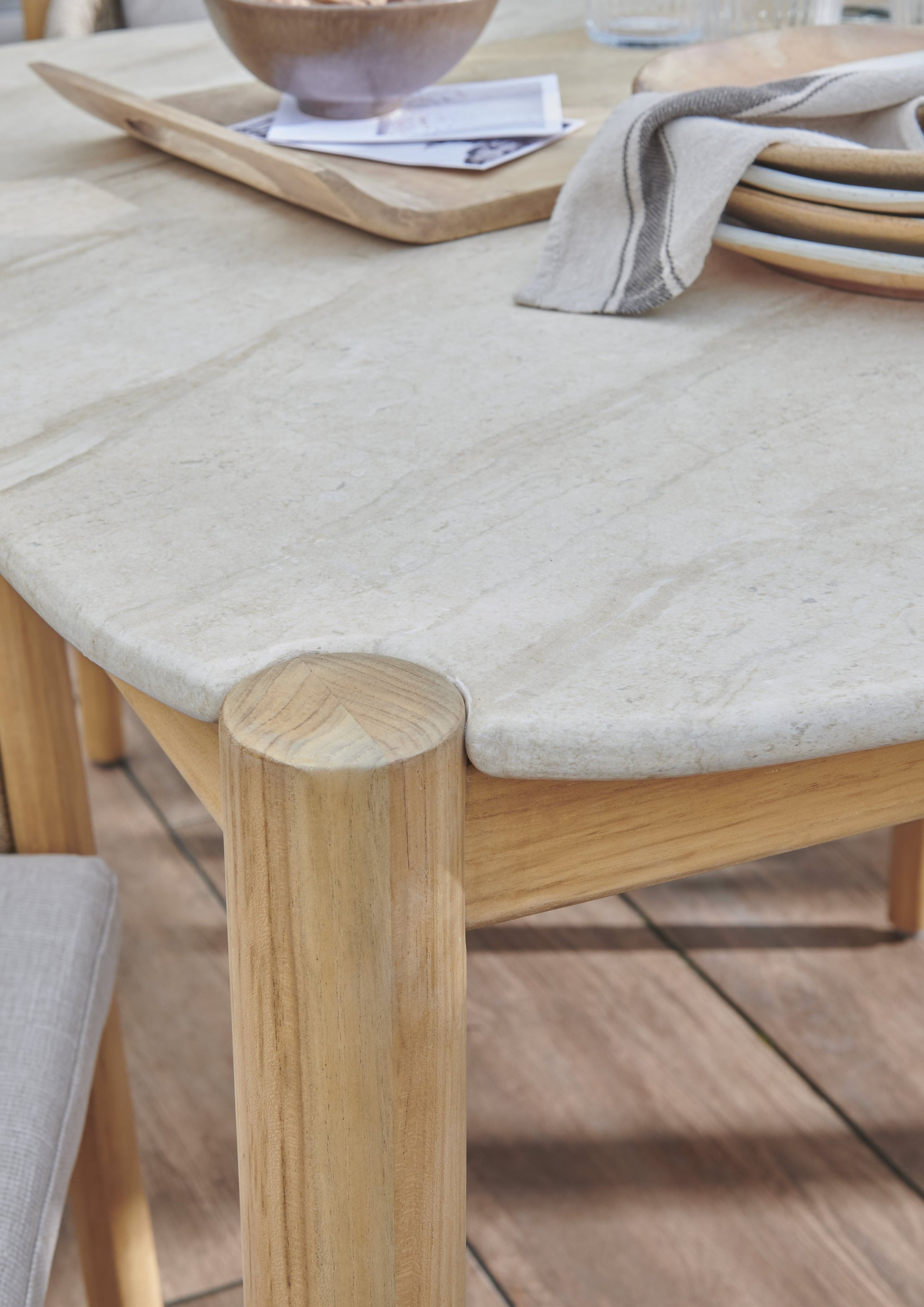Naples 6-Seat Dining Set