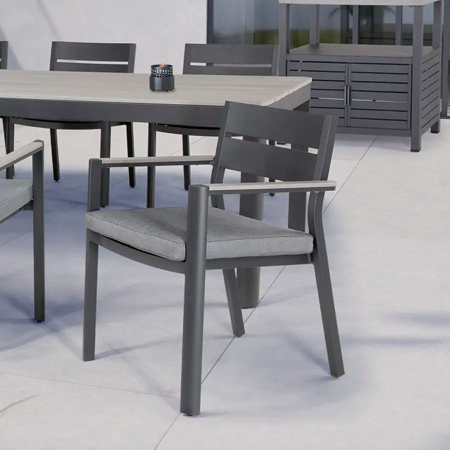 Gio 6 Seat Dining Set